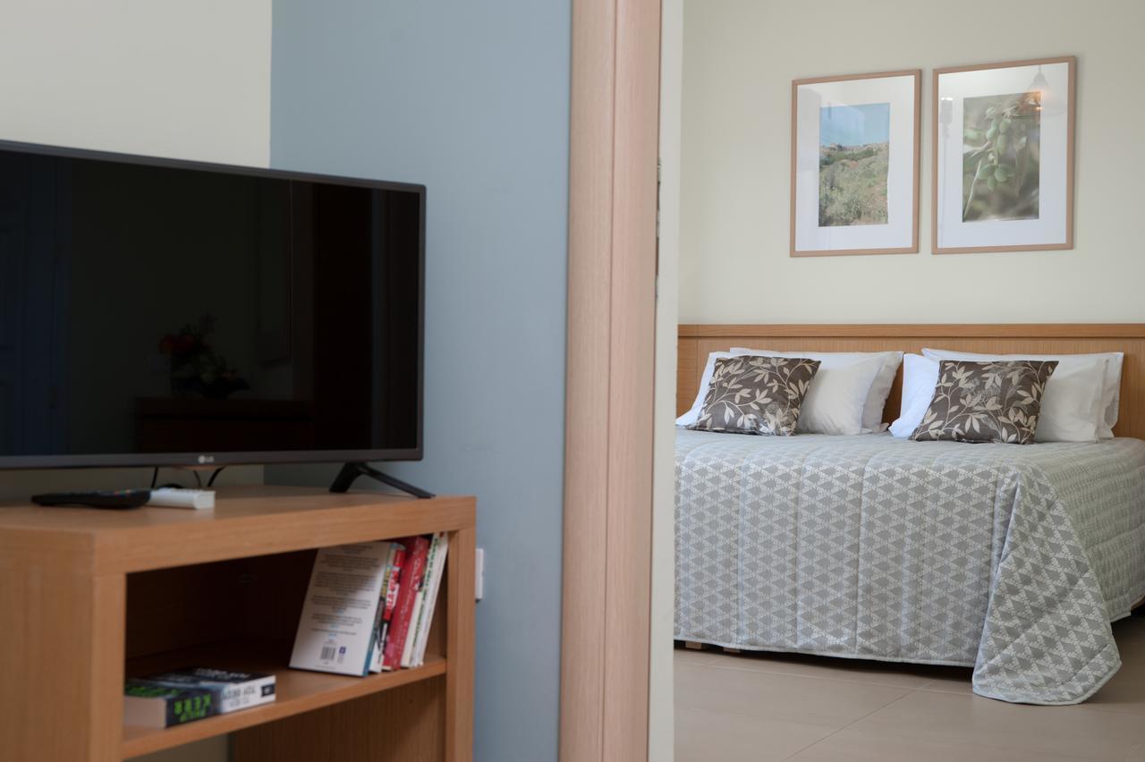 Hotel Estia Finikounta Habitación foto